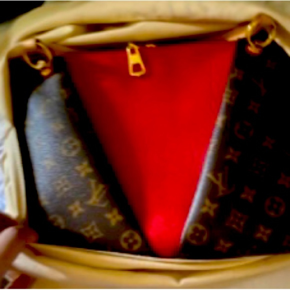 V tote monogram louis vuittion